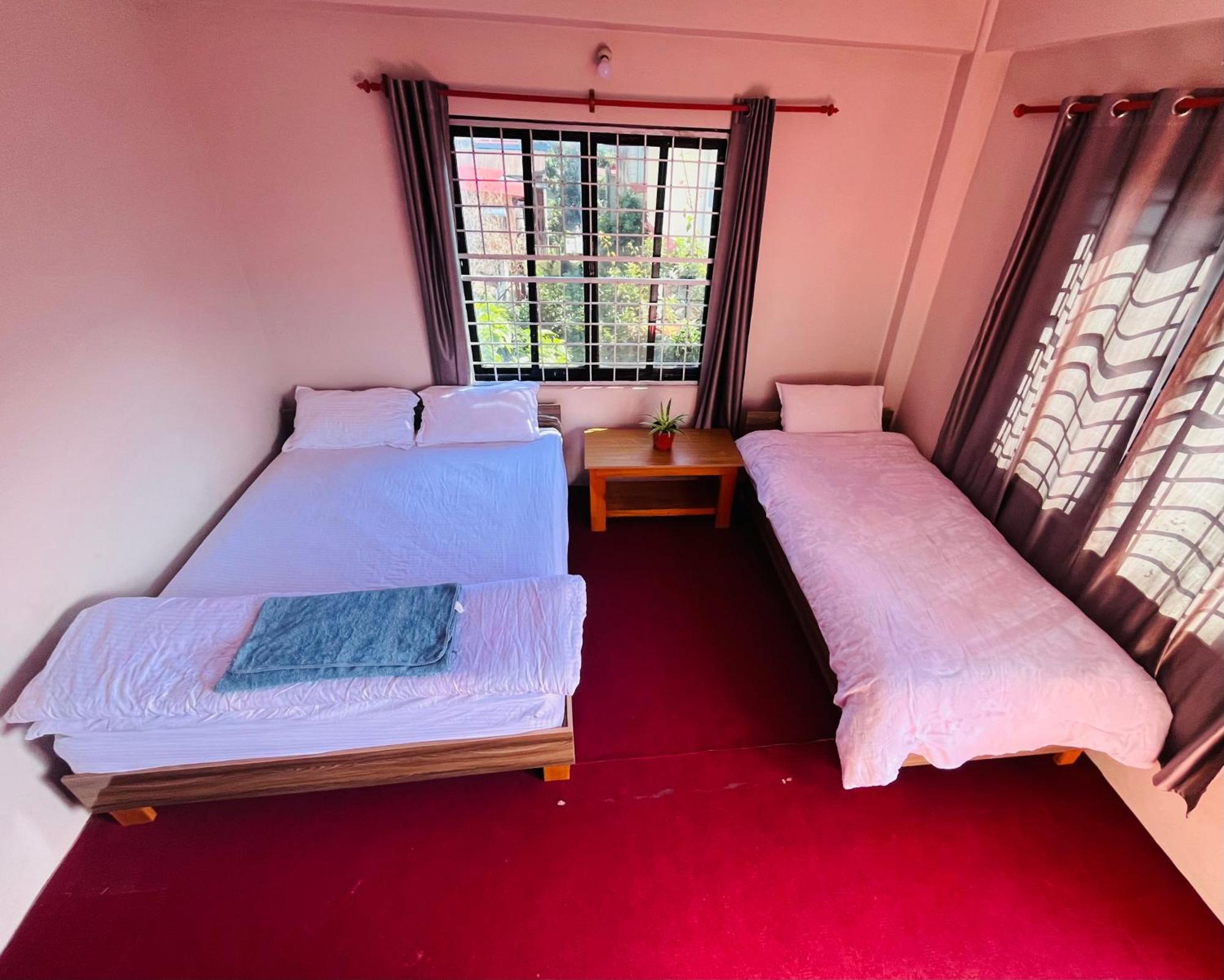 Namaste Stay Apartment Pokhara Buitenkant foto