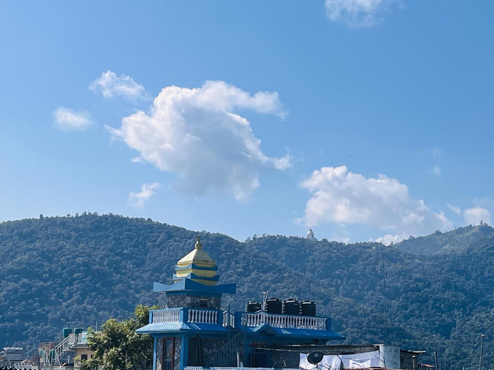Namaste Stay Apartment Pokhara Buitenkant foto